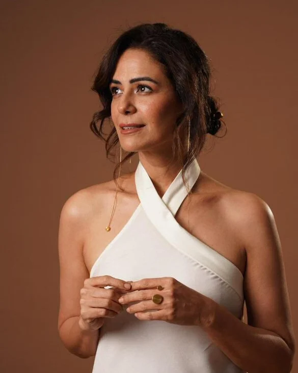 Mona Singh Role: Emotional family-centric role